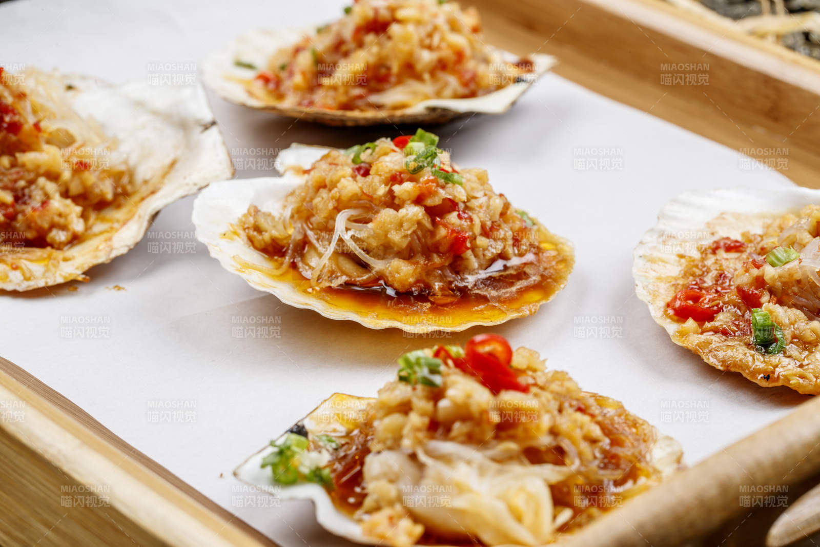 蒜蓉粉丝烤扇贝