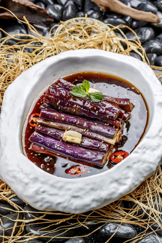 蒜香紅油蒸茄子