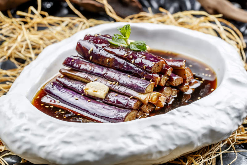 蒜香紅油蒸茄子