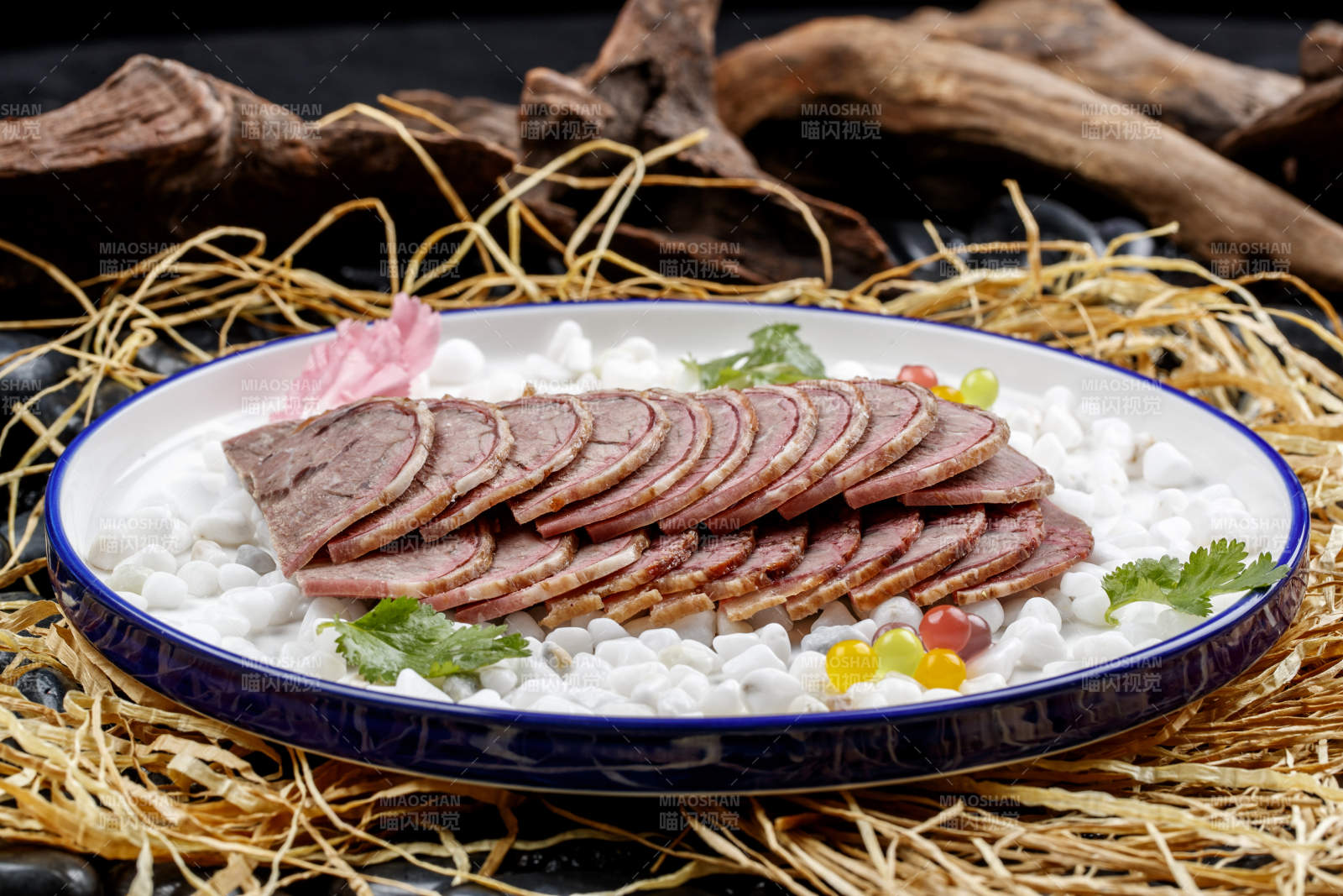 五香牛腱薄切片