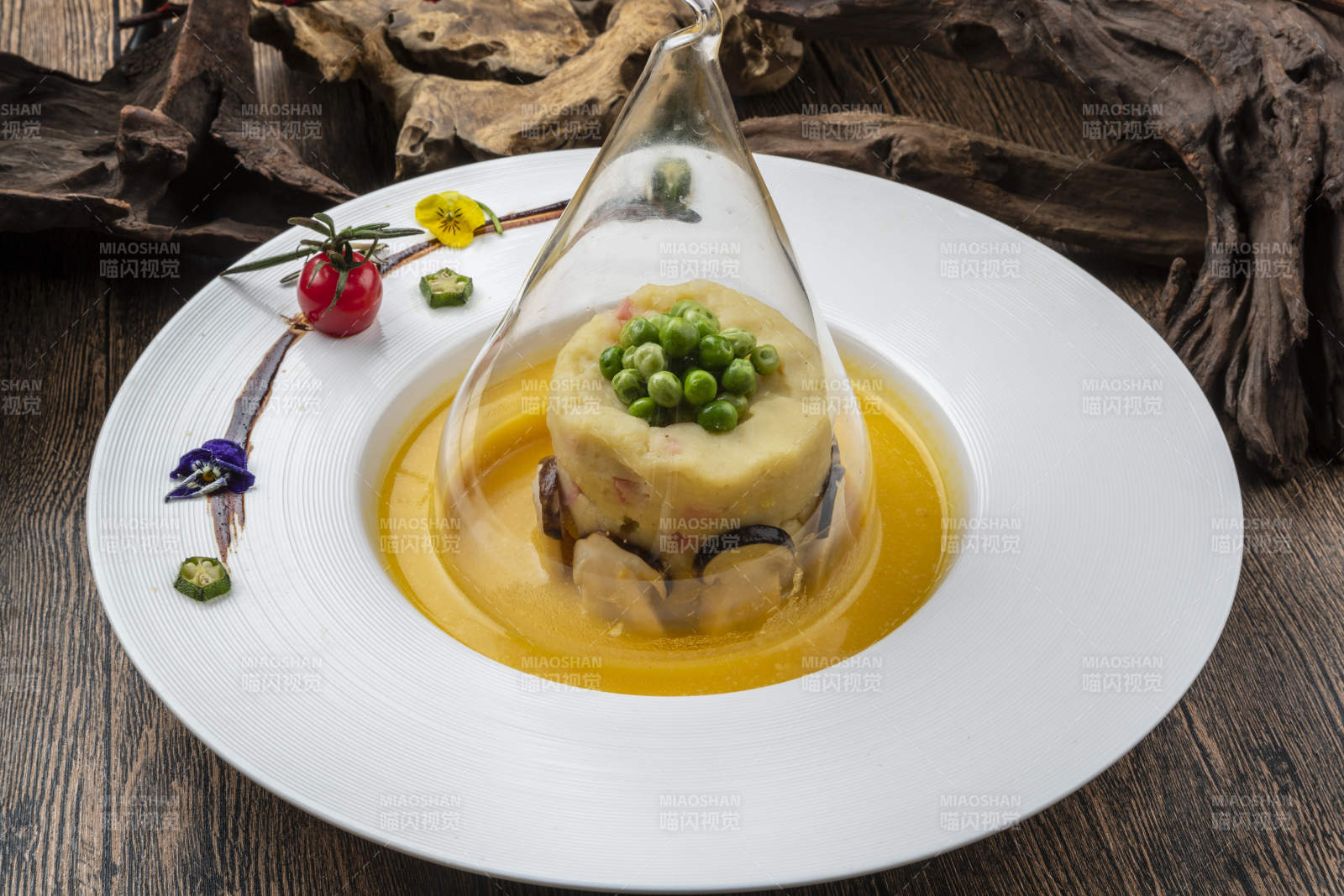 青豆山珍菌土豆泥