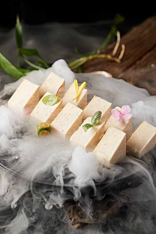 风味自制甜杏仁豆腐