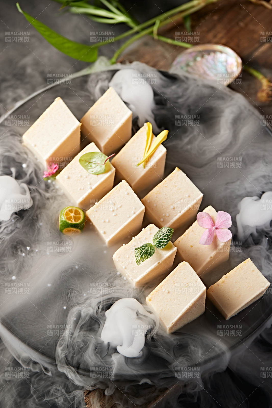 风味自制甜杏仁豆腐