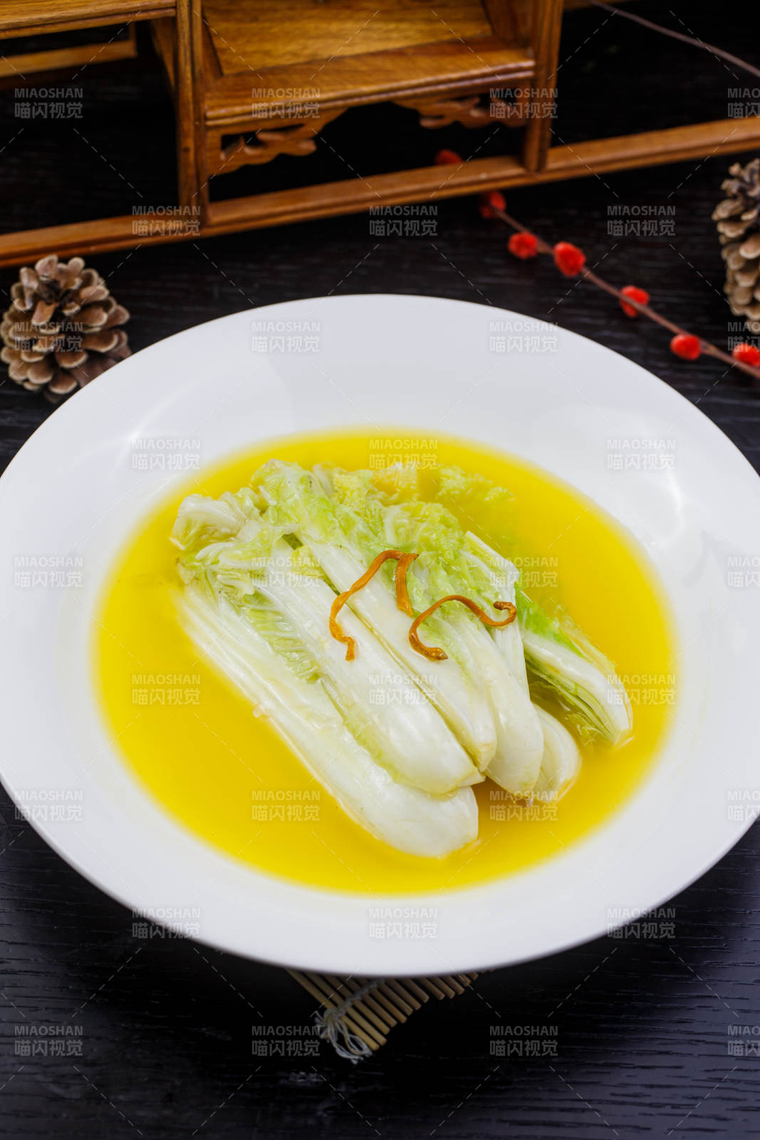 鲜浓鸡汤娃娃菜