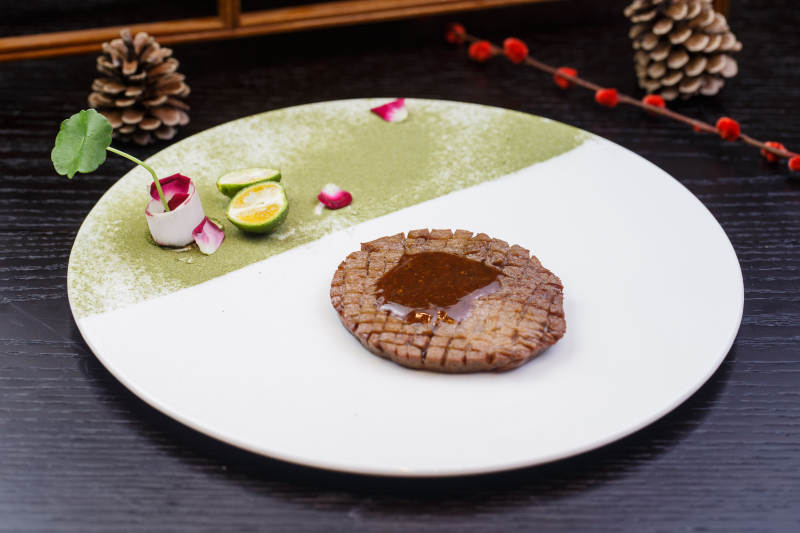 黑胡椒酱小牛排