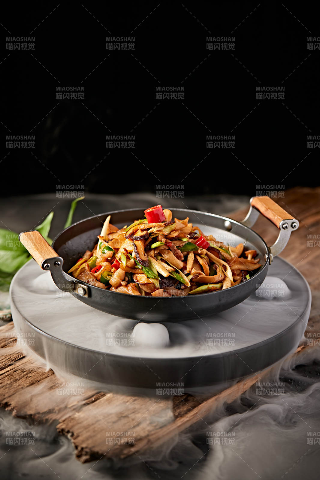 湘味锅仔米椒杂菌五花肉