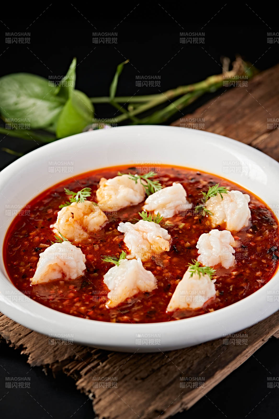 香辣肉醬醸蝦球