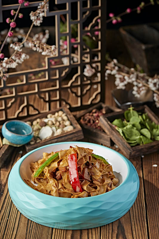 青红椒肉炒干豆腐皮