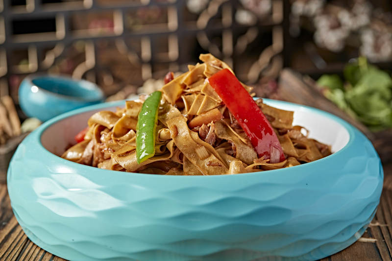 青红椒肉炒干豆腐皮