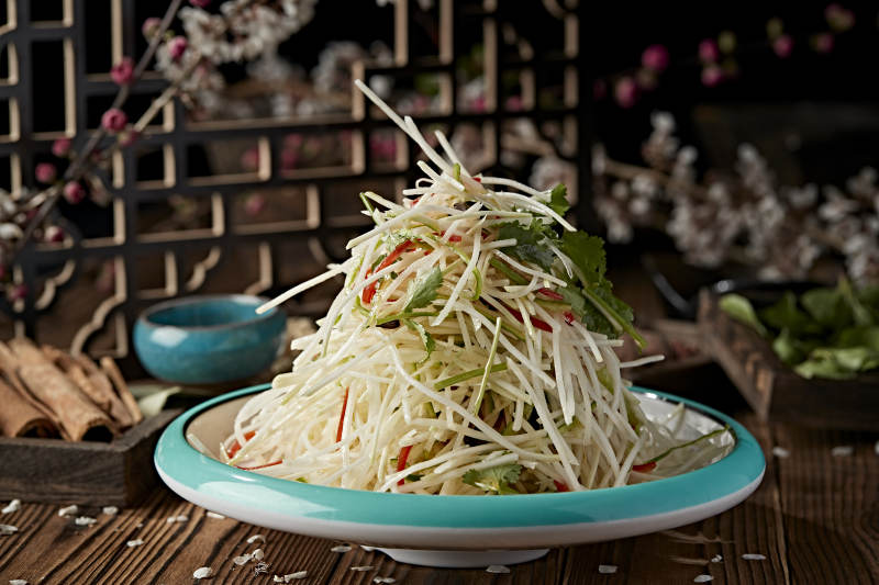 彩椒香菜凉拌芥菜丝