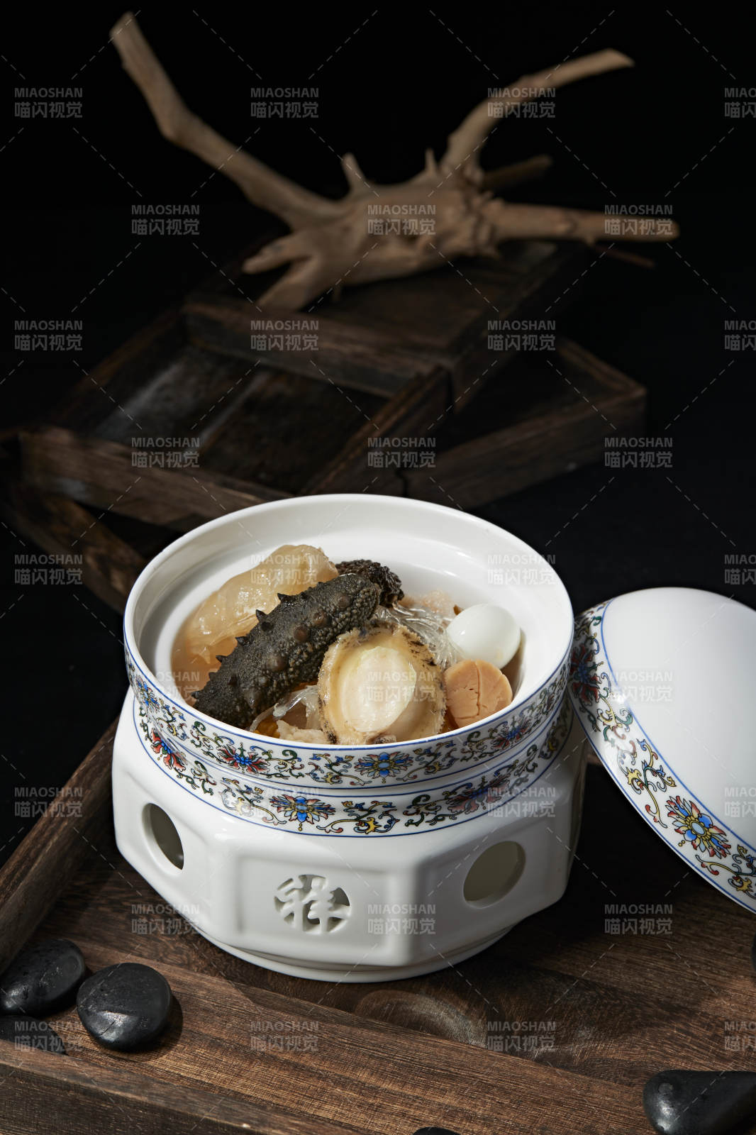 濃湯海鮮佛跳墻