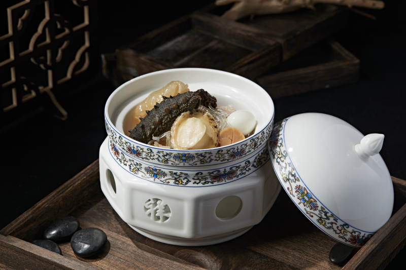 浓汤海鲜佛跳墙