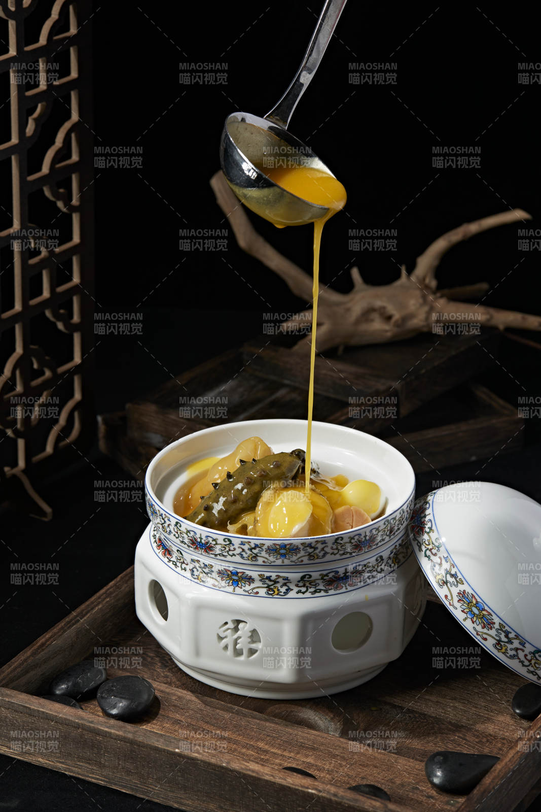 濃湯海鮮佛跳墻