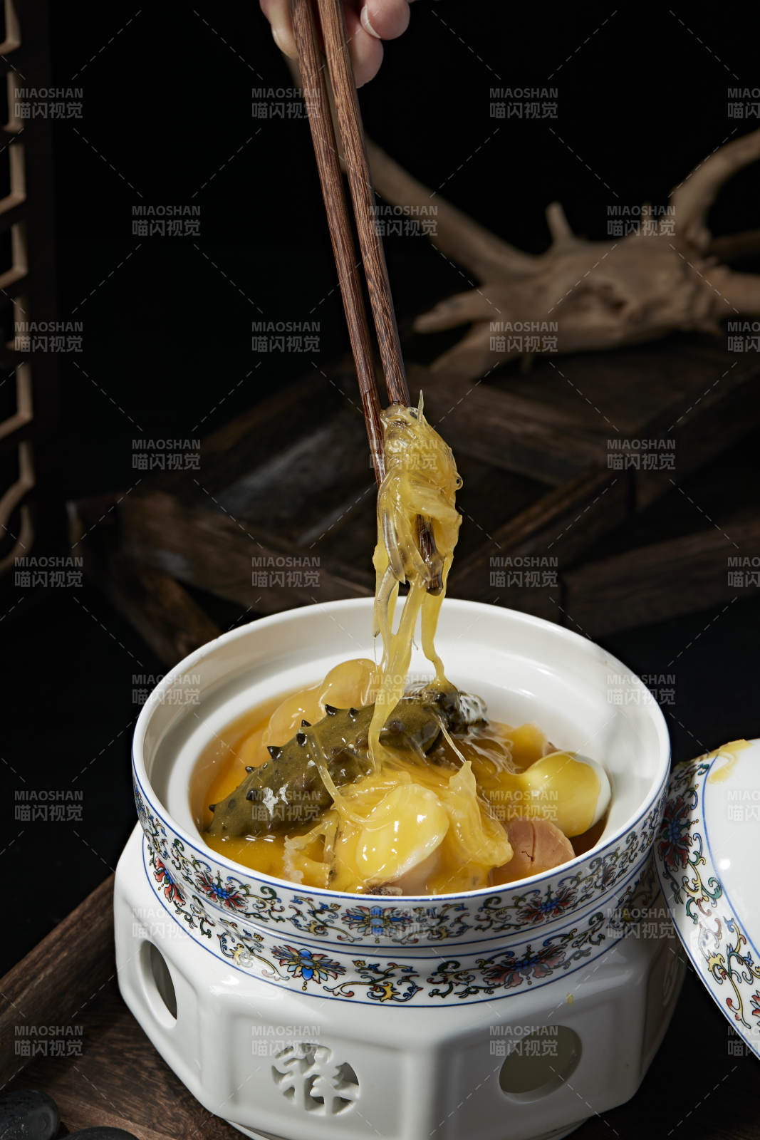 濃湯海鮮佛跳墻