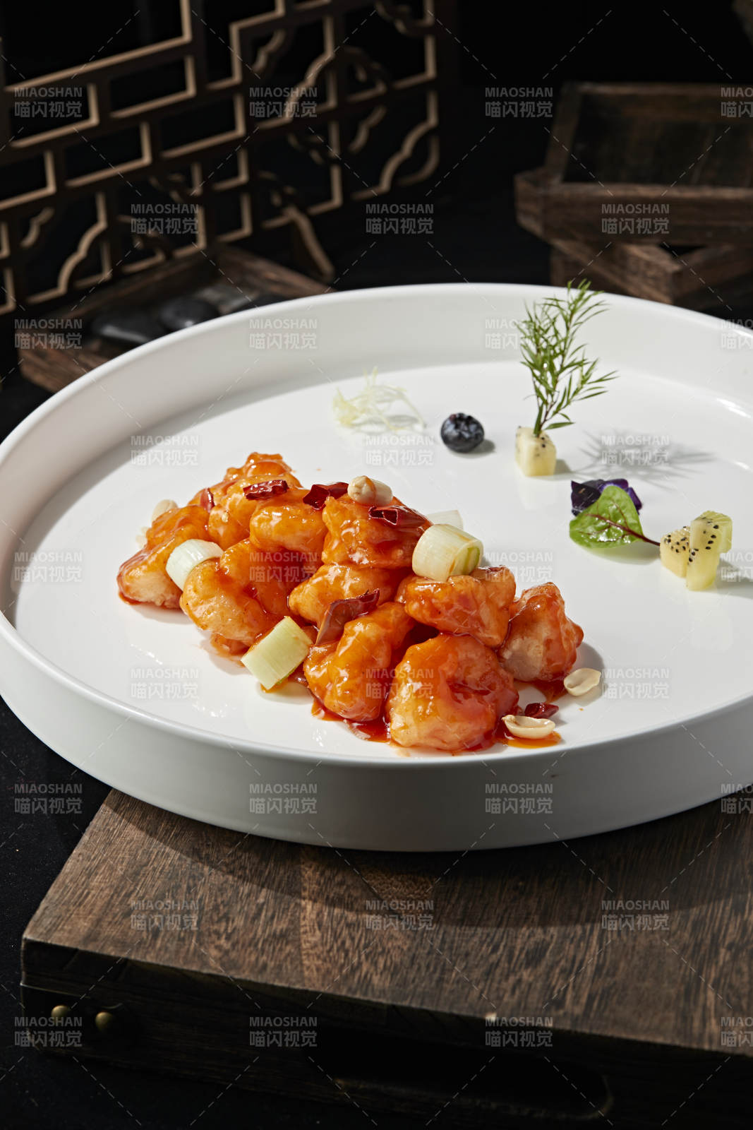 川香宮保大蝦球