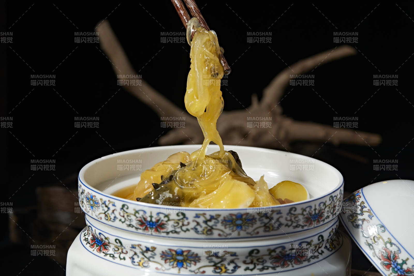 濃湯天九翅魚翅