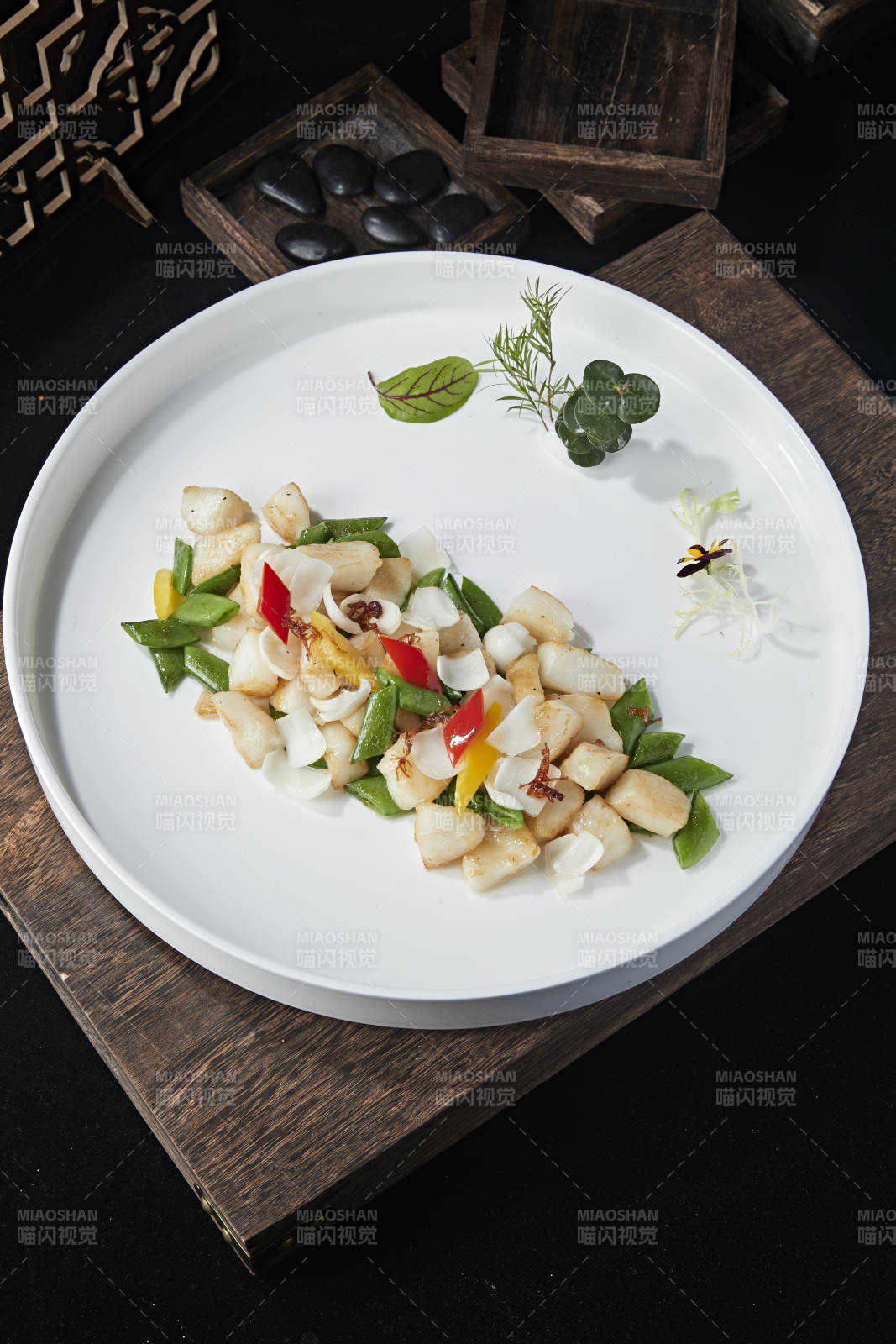 蜜豆百合炒鳕鱼粒