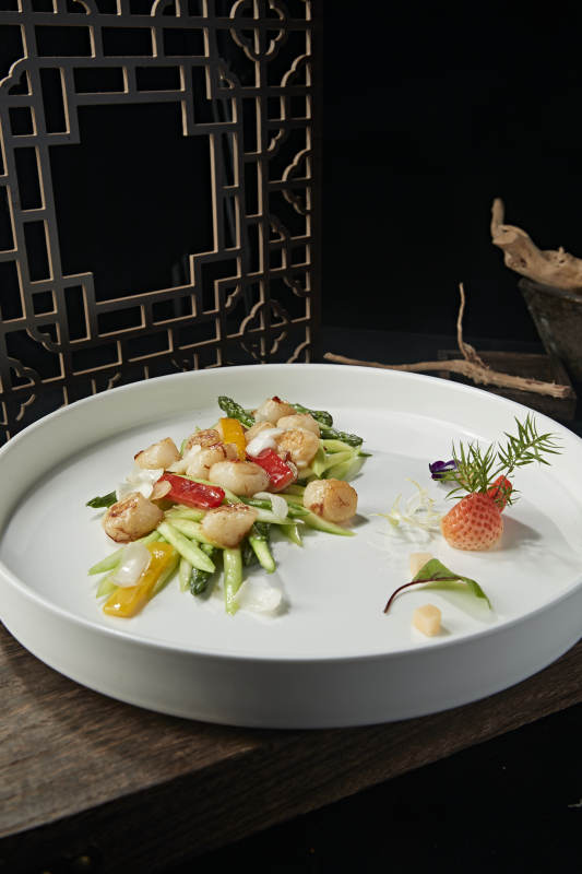 芦笋彩椒百合小炒澳带瑶柱