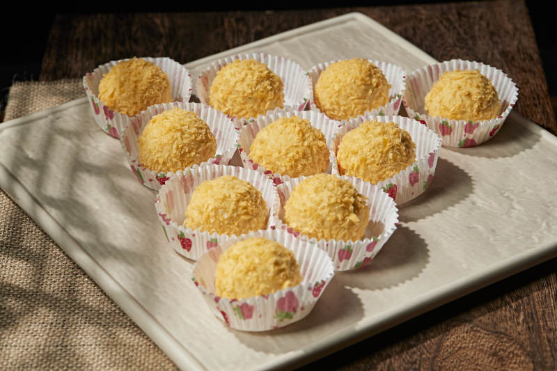 拖面香炸牛肉球