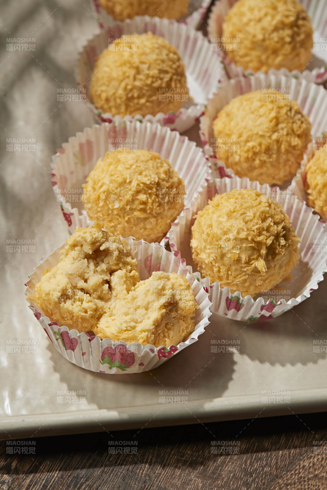 拖面香炸牛肉球