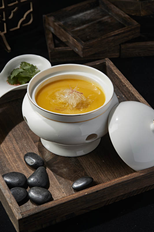 浓汤天九翅鱼翅