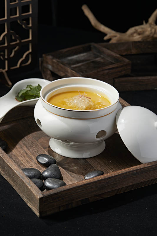 浓汤天九翅鱼翅