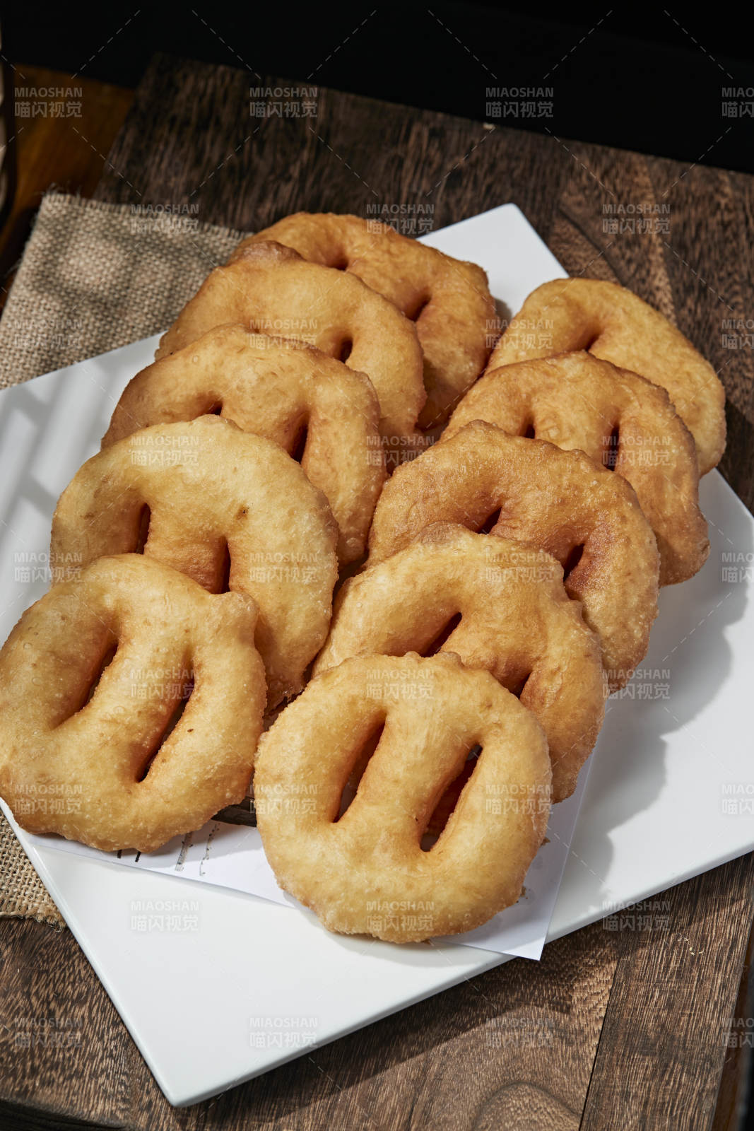 油炸家常小油饼