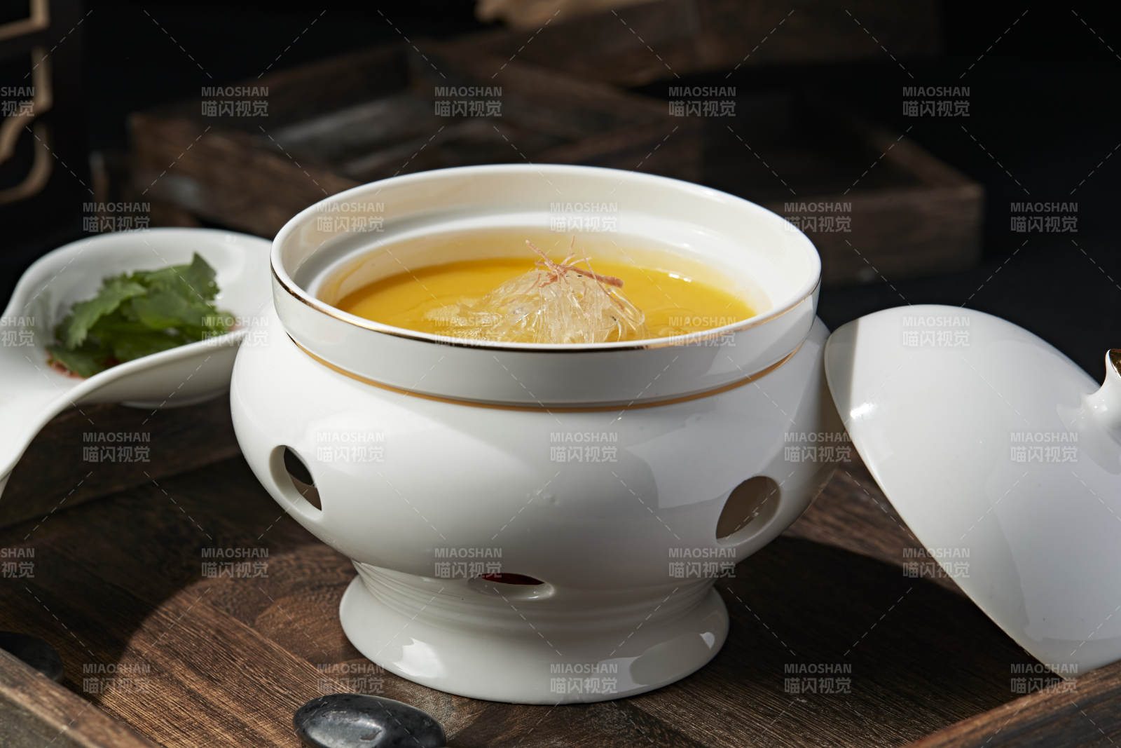 濃湯天九翅魚(yú)翅