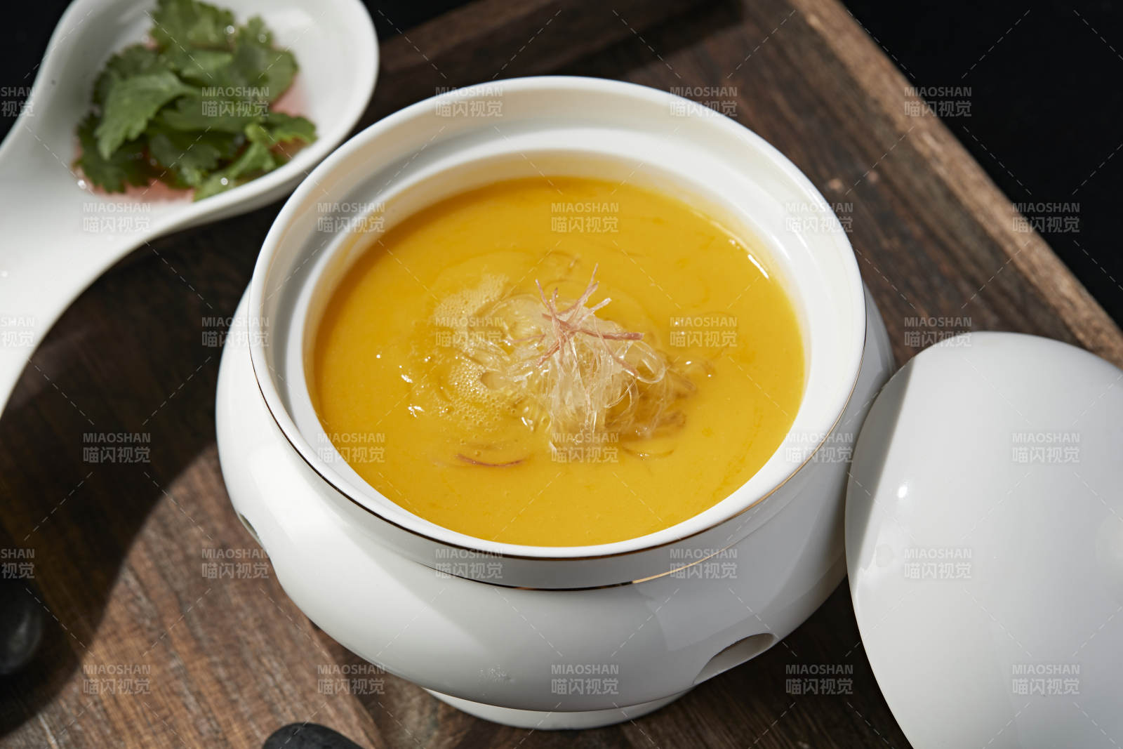 濃湯天九翅魚翅