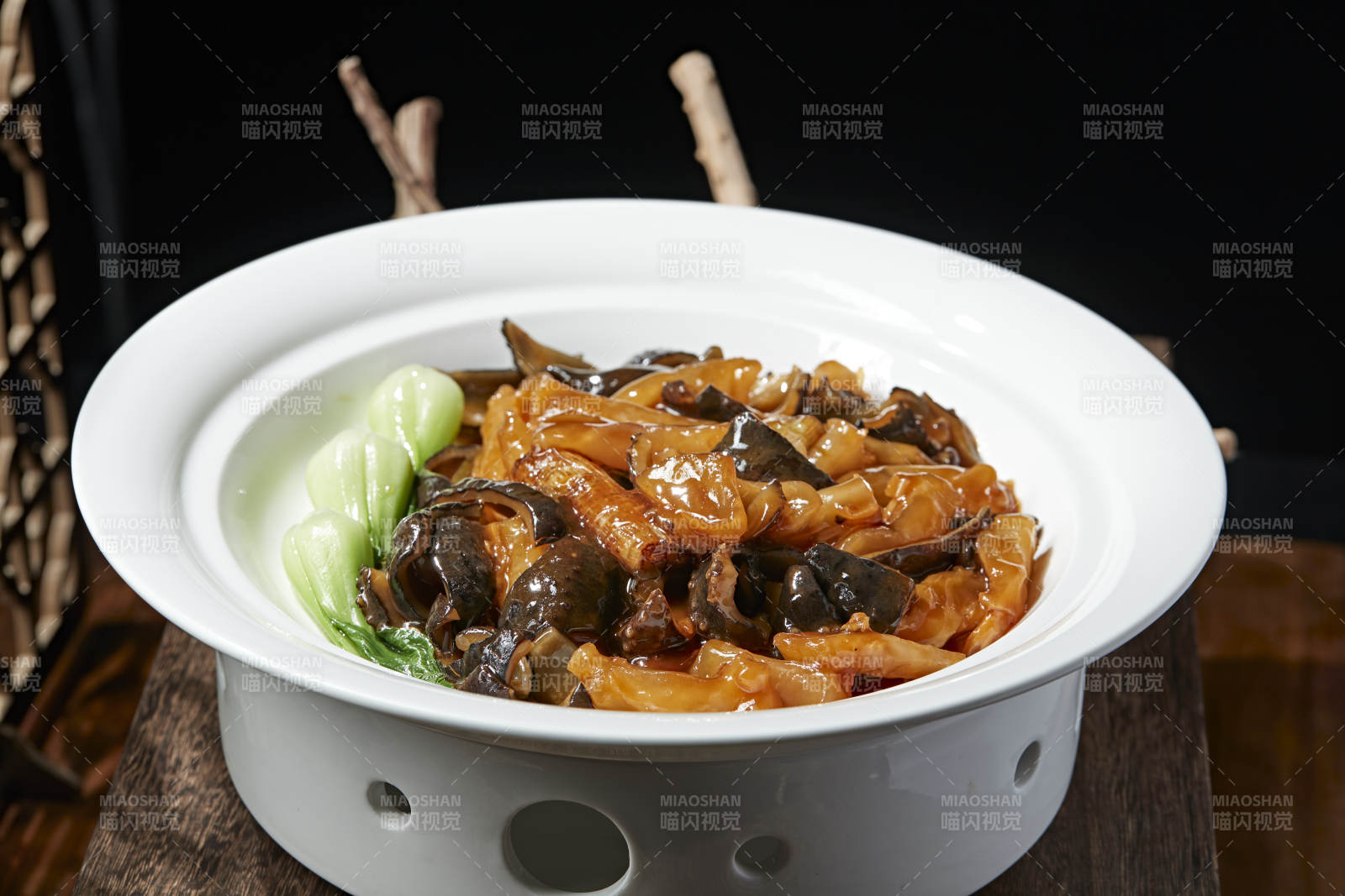 蔥燒蹄筋海參皮