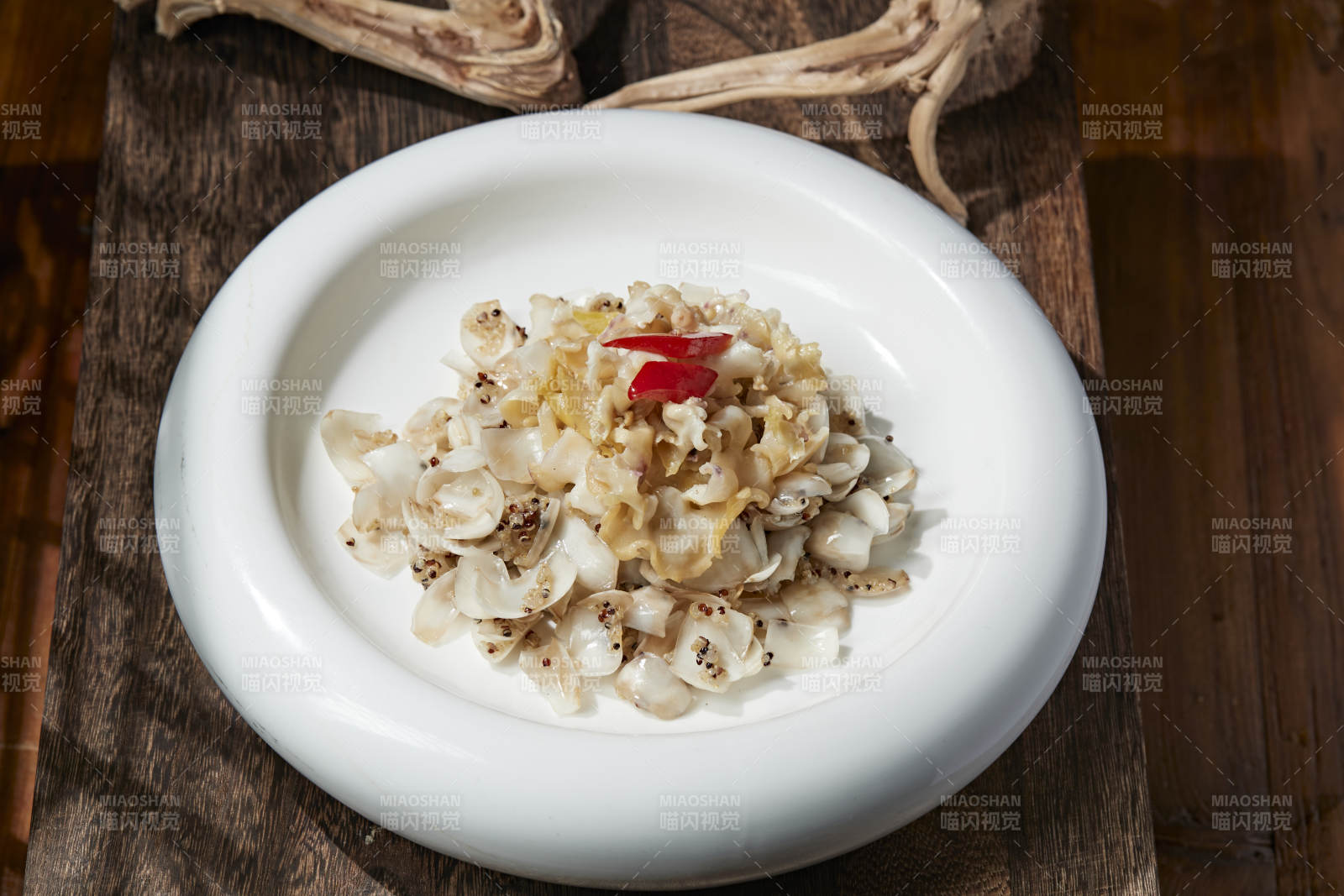 藜麥百合炒螺片