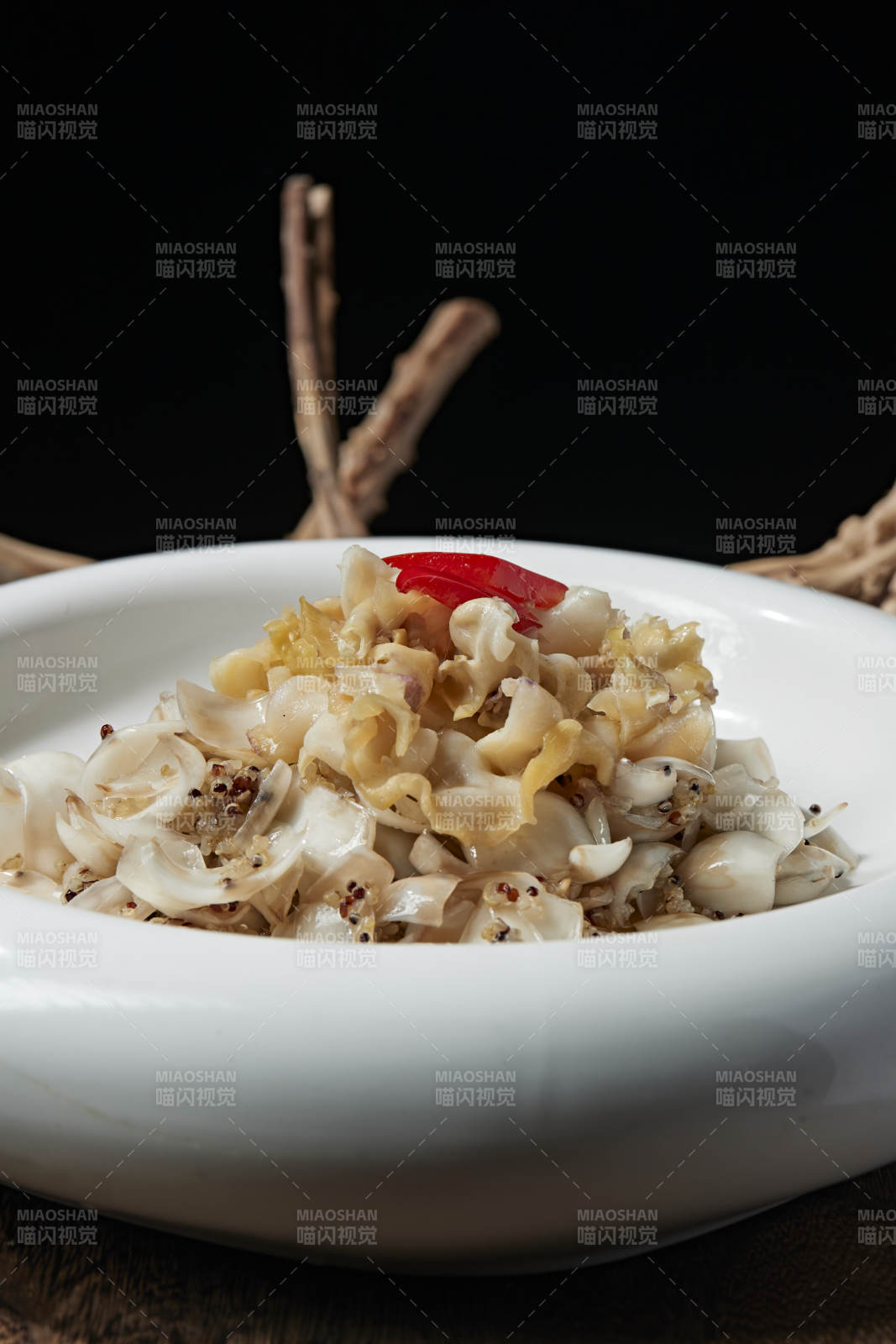 藜麥百合炒螺片