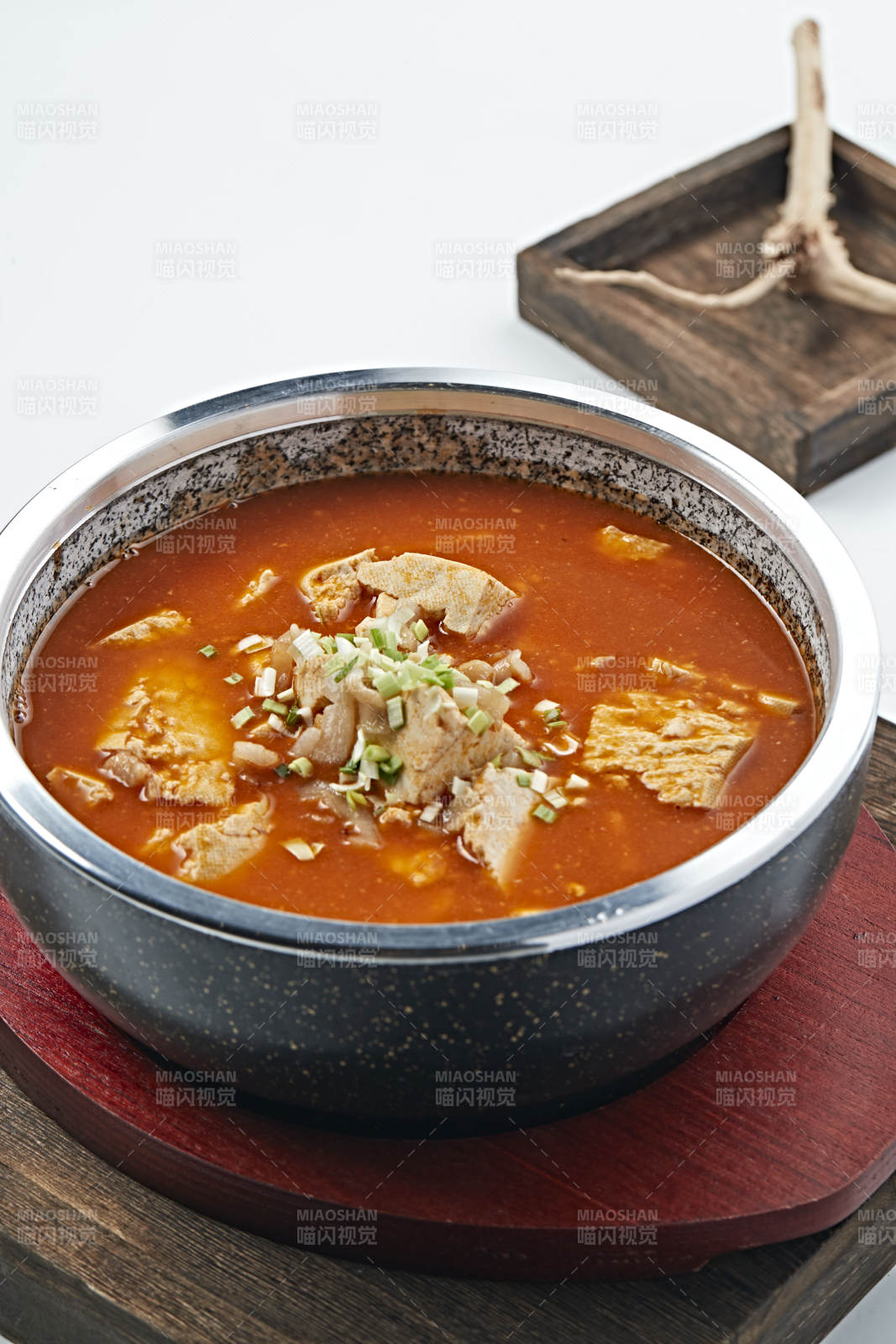 石鍋番茄燉豆腐-攝影圖