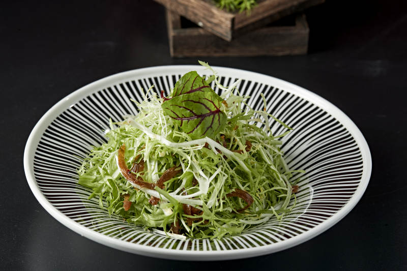 豆豉鲮鱼拌苦菊