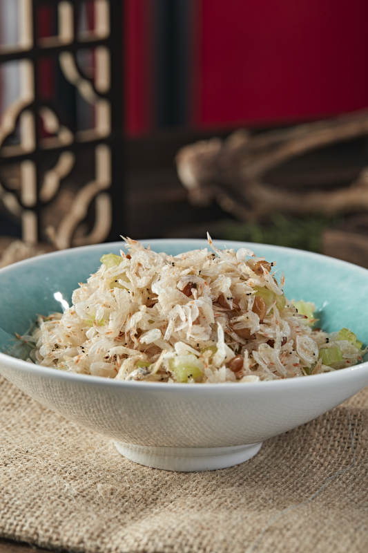 西芹黄豆拌深海虾皮