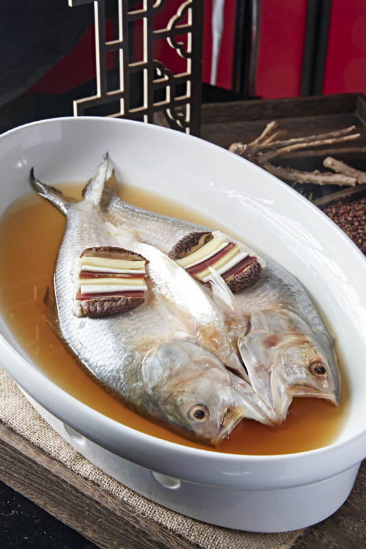 白水蒸鲥鱼
