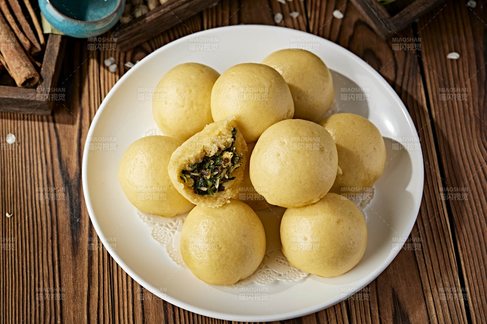 香蒸黃面菜團(tuán)子