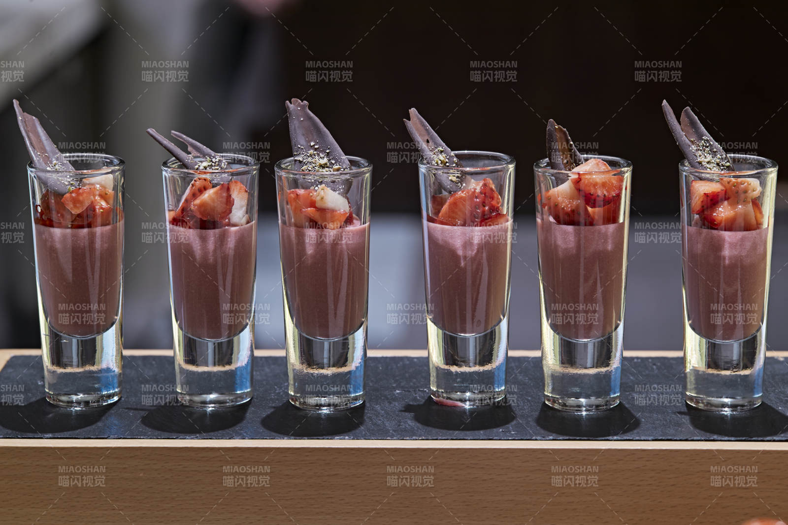 高檔星級酒店自助餐甜品巧克力水果布丁