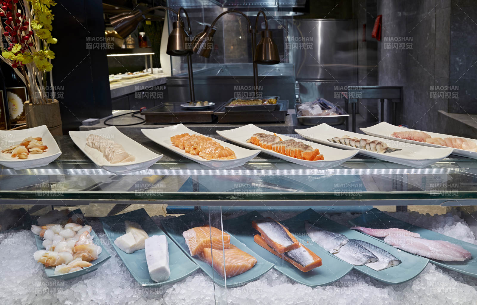 高檔星級酒店自助餐的海鮮餐臺