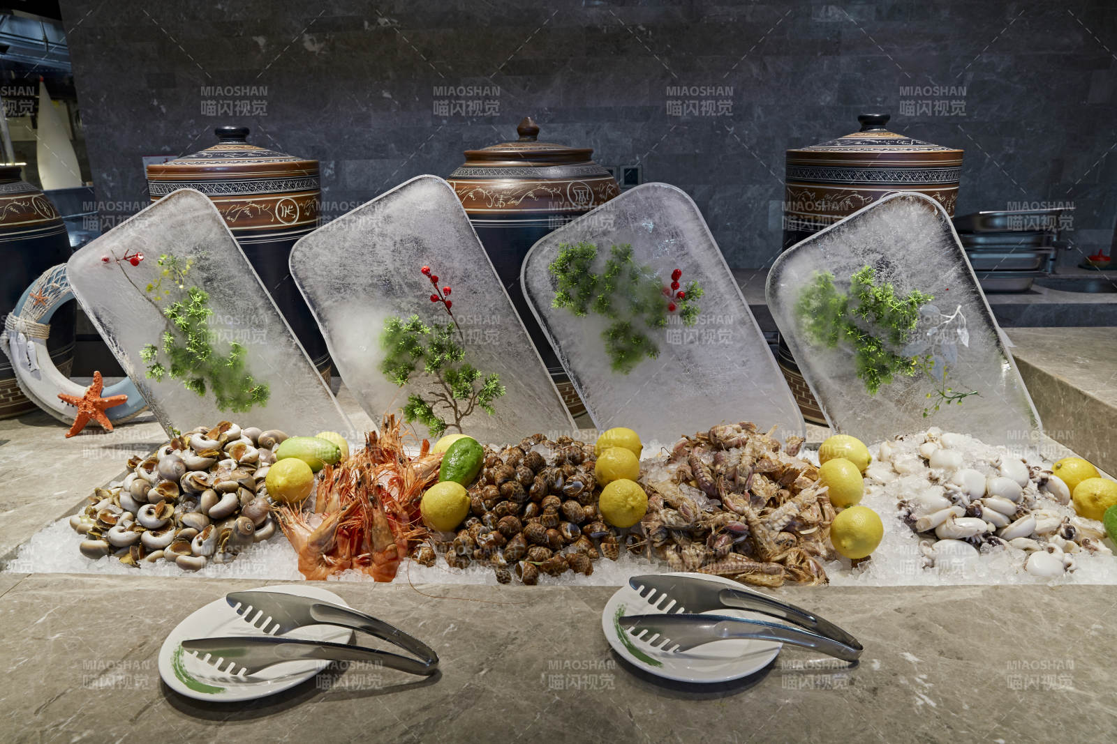 高檔星級酒店自助餐的海鮮餐臺