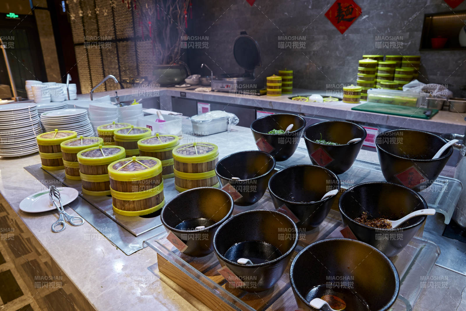 高档星级酒店自助餐的中餐菜品