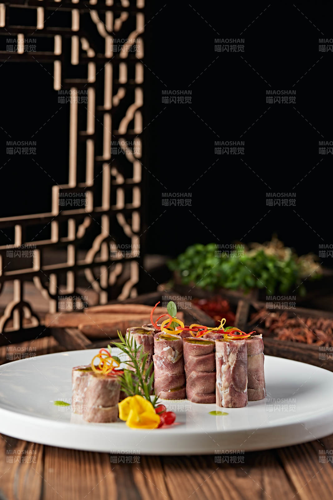 椒麻口條牛舌卷