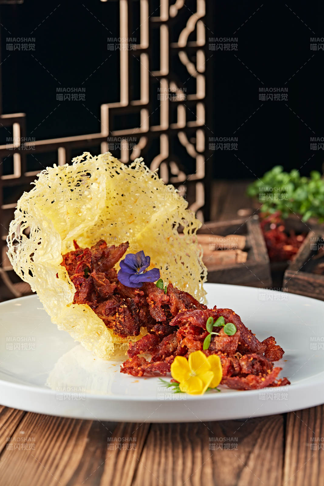 椒麻香辣火边子牛肉