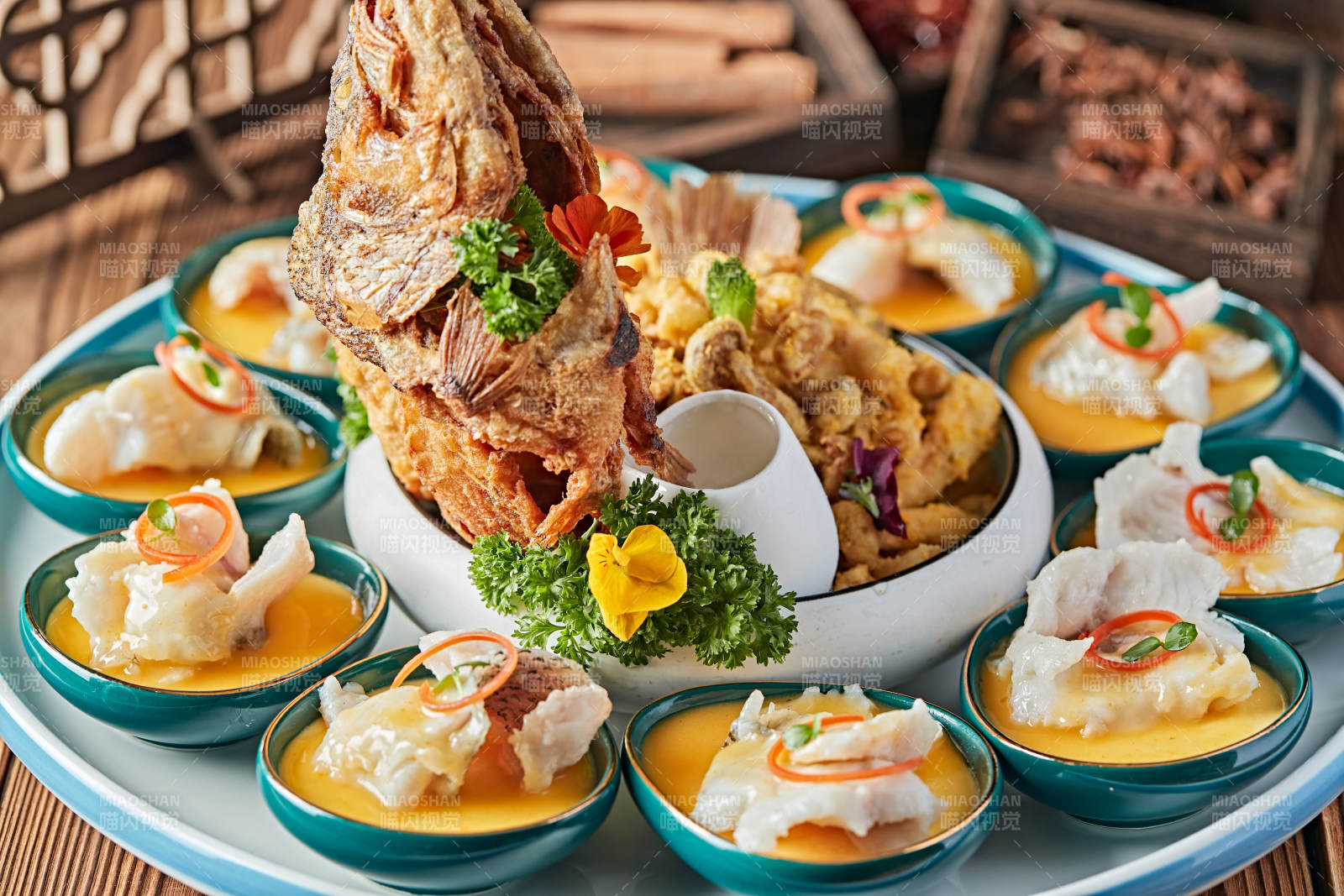 精美擺盤的兩吃海鱸魚