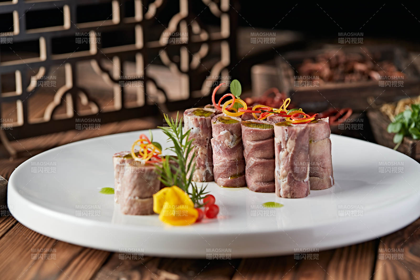 椒麻口條牛舌卷