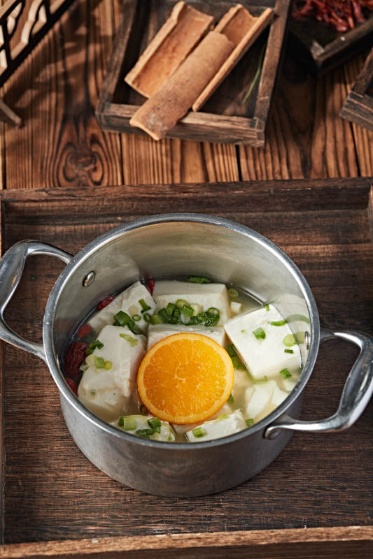 各种美味自助火锅汤底