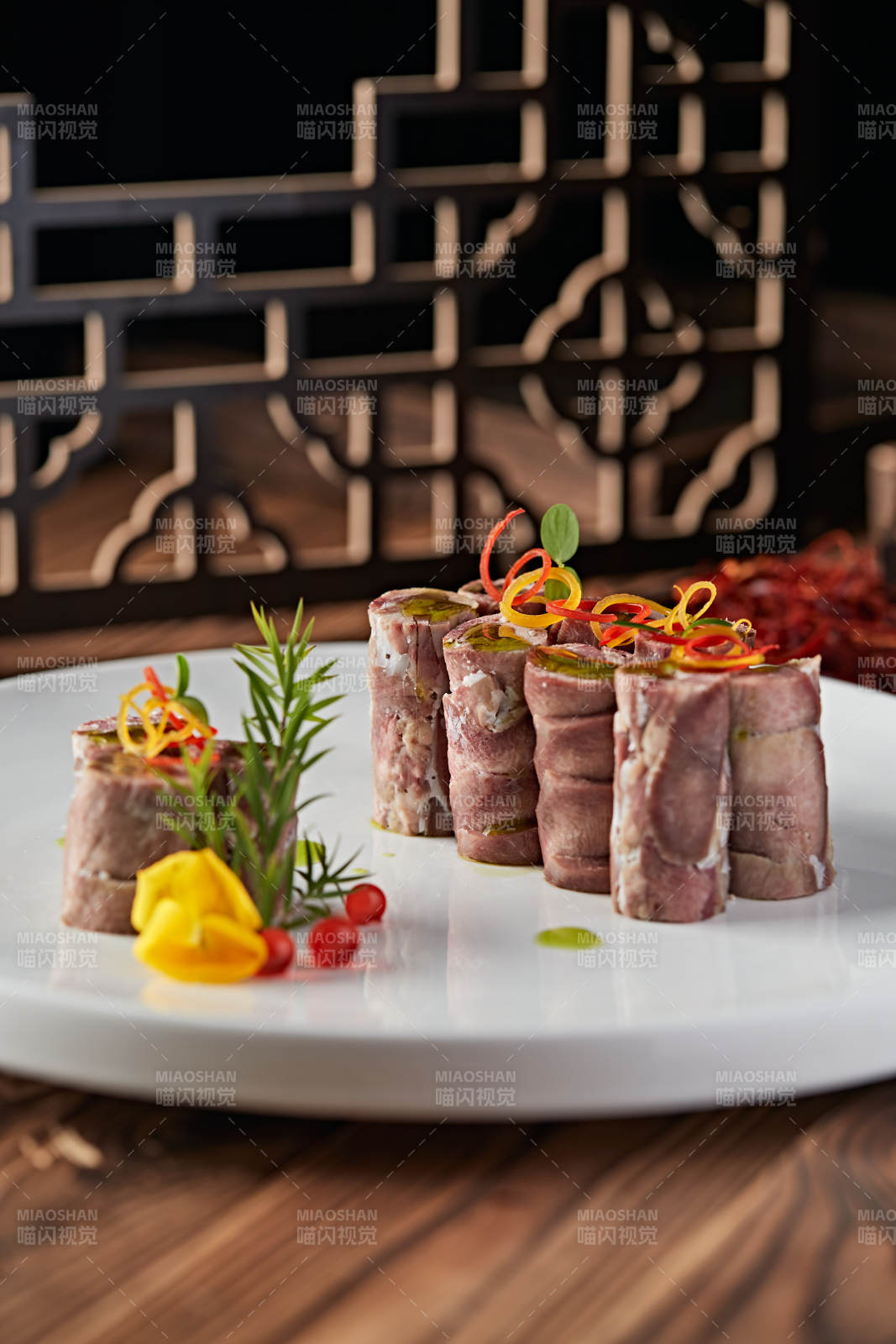 椒麻口條牛舌卷