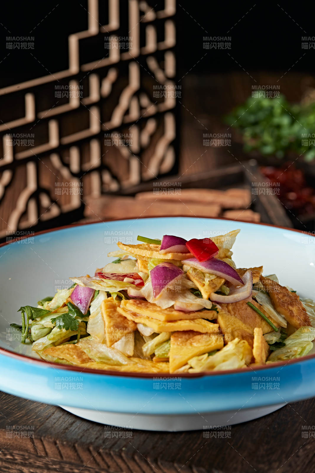 時蔬涼拌粉饹馇