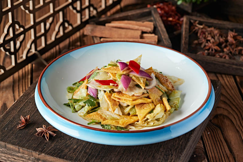 時蔬涼拌粉饹馇