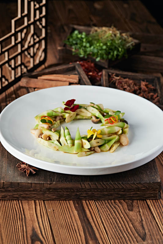 凉拌卤水春笋白玉菇